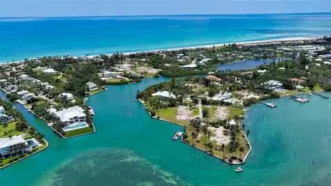 6664 & 6660 & 6670 Gulf Of Mexico Drive Longboat Key FL 34228