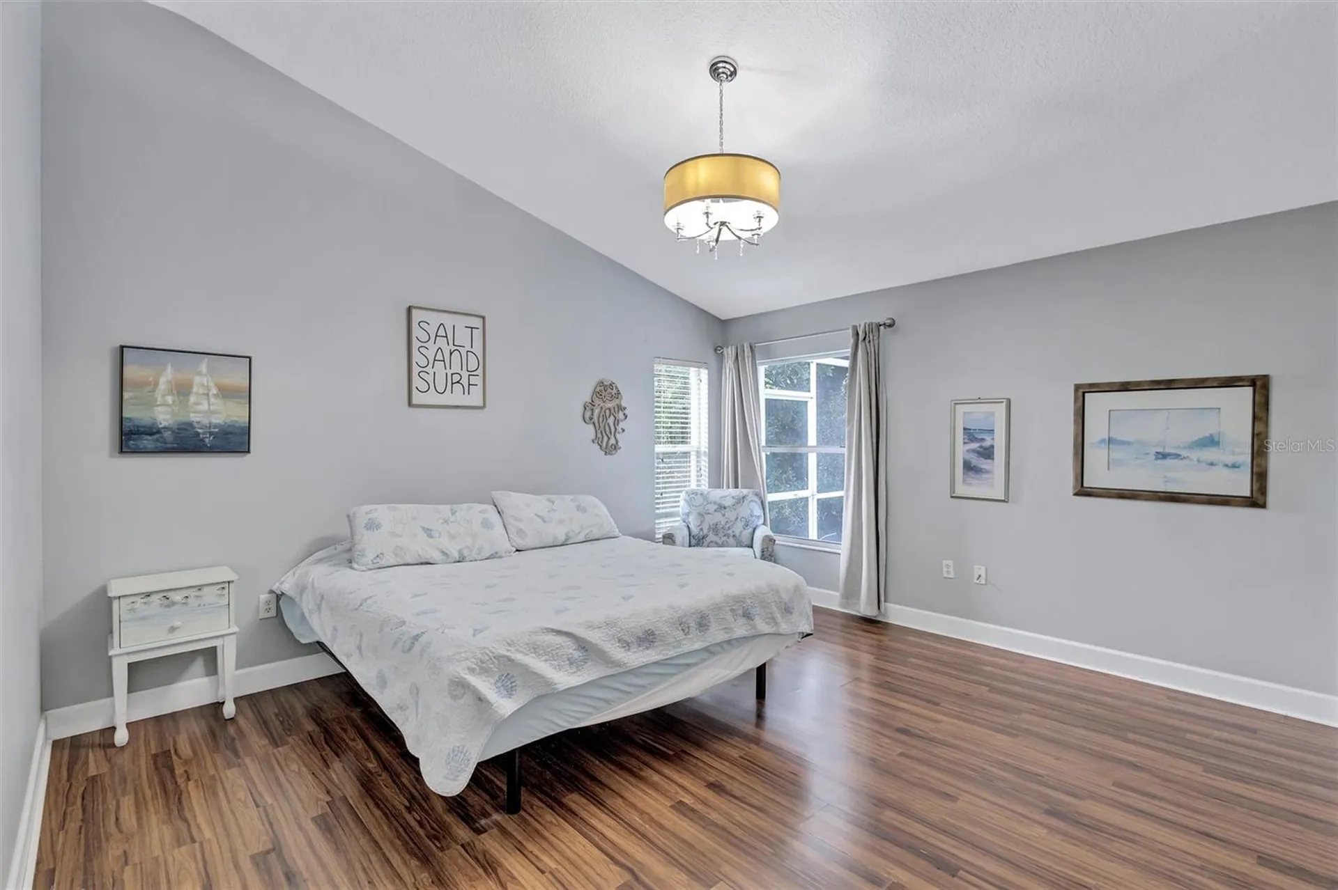 4909 6th Avenue E Bradenton FL 34208