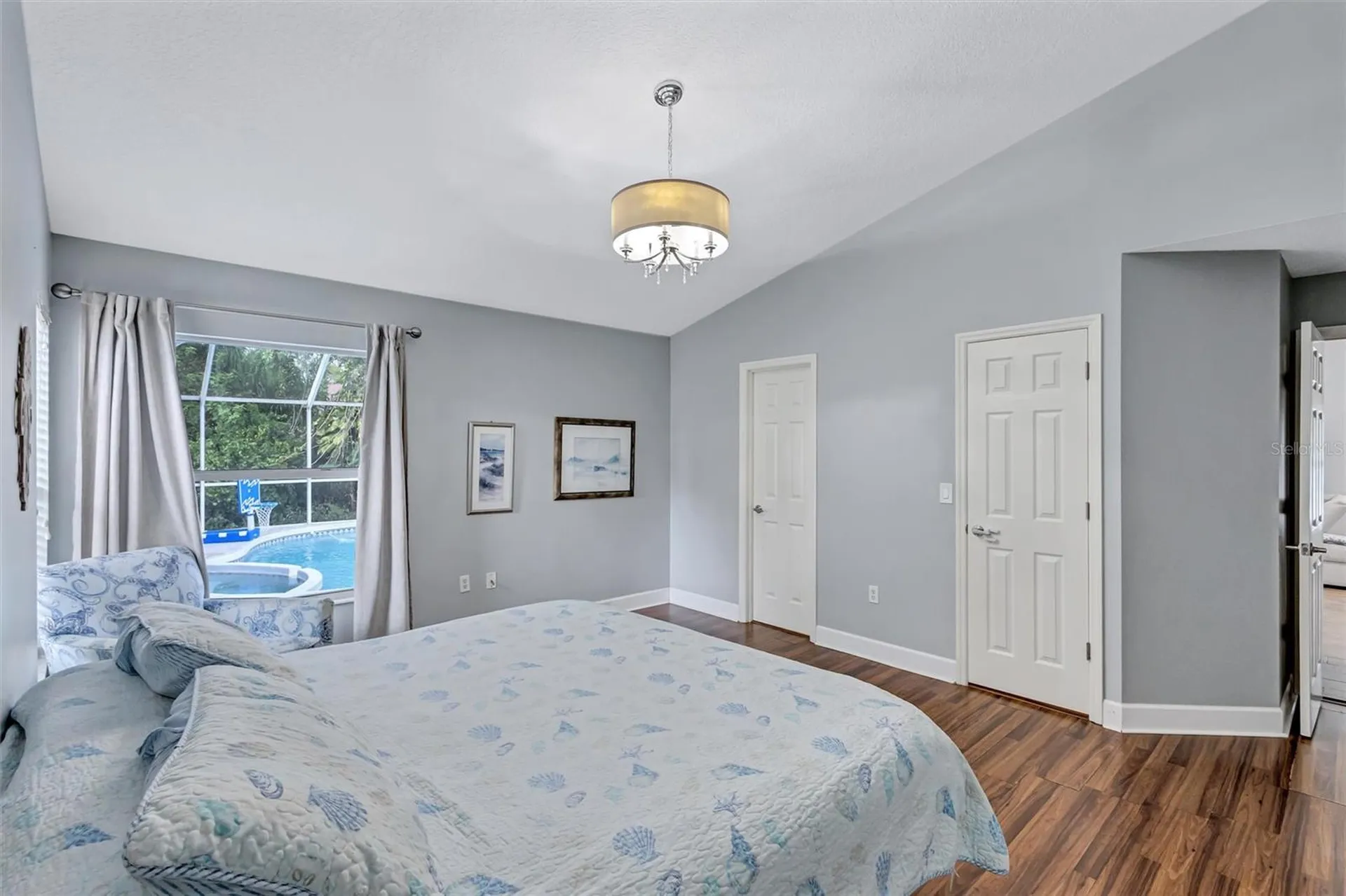 4909 6th Avenue E Bradenton FL 34208