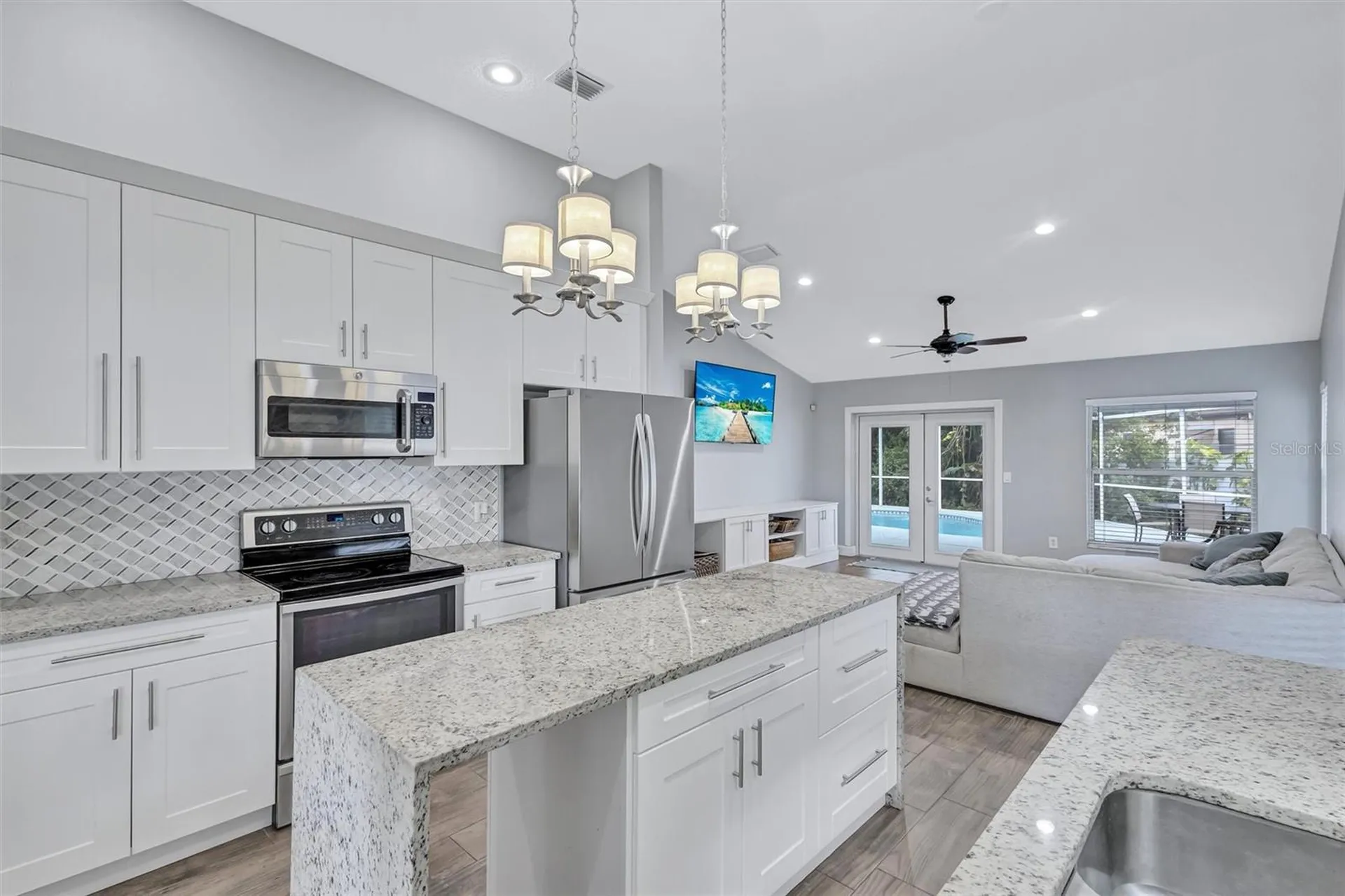 4909 6th Avenue E Bradenton FL 34208