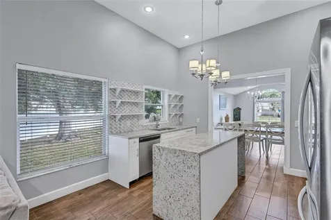 4909 6th Avenue E Bradenton FL 34208
