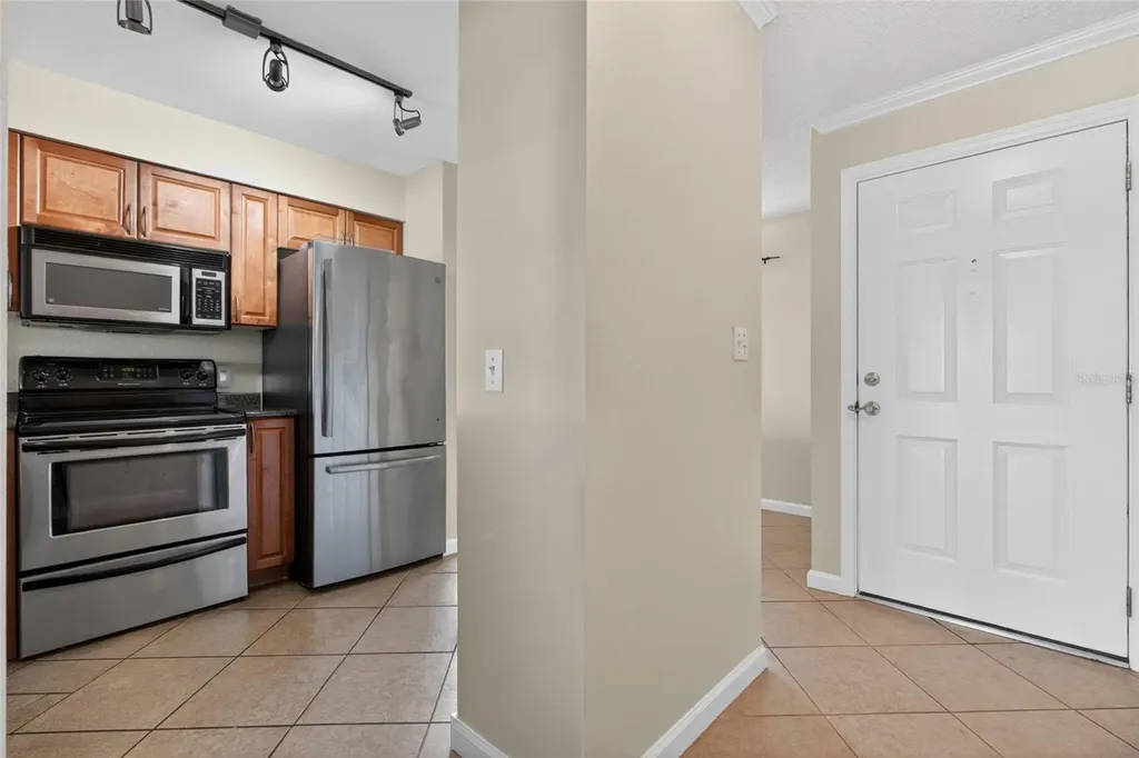 10125 Sailwinds Boulevard N Largo FL 33773