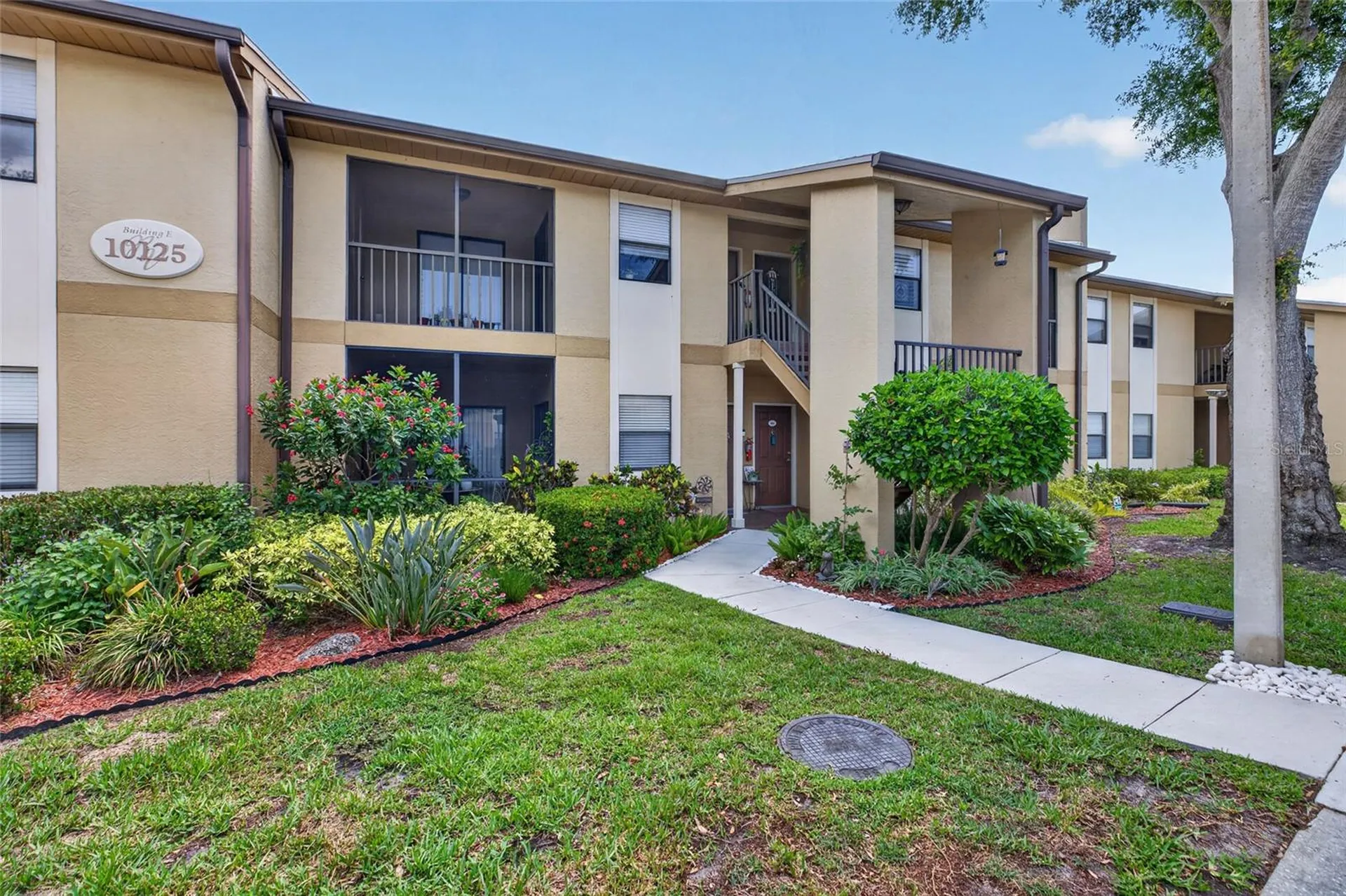 10125 Sailwinds Boulevard N Largo FL 33773