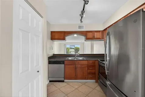 10125 Sailwinds Boulevard N Largo FL 33773