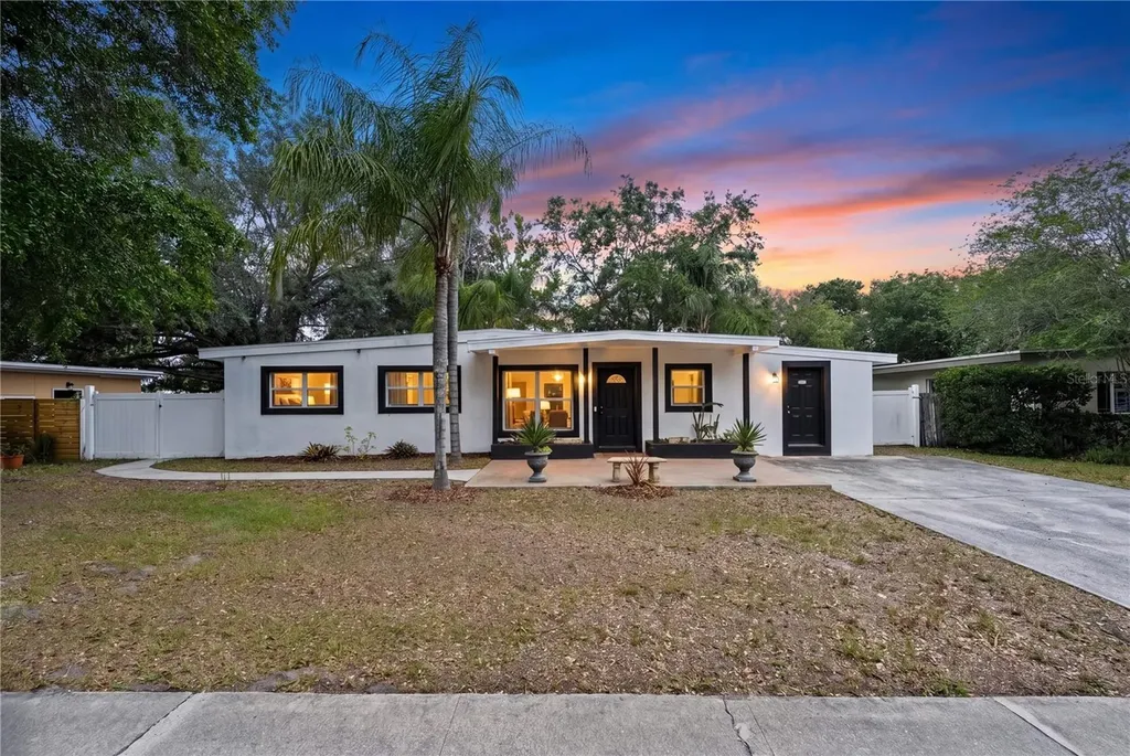 5637 Kalmia Drive Orlando FL 32807