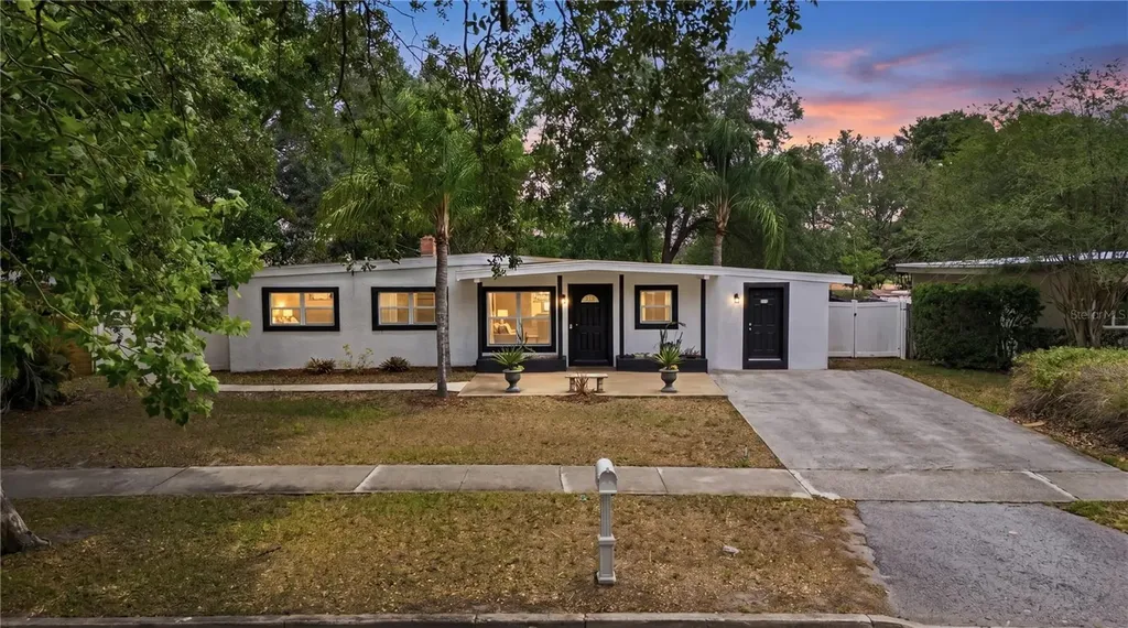 5637 Kalmia Drive Orlando FL 32807