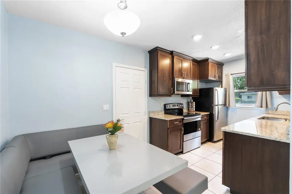 5637 Kalmia Drive Orlando FL 32807