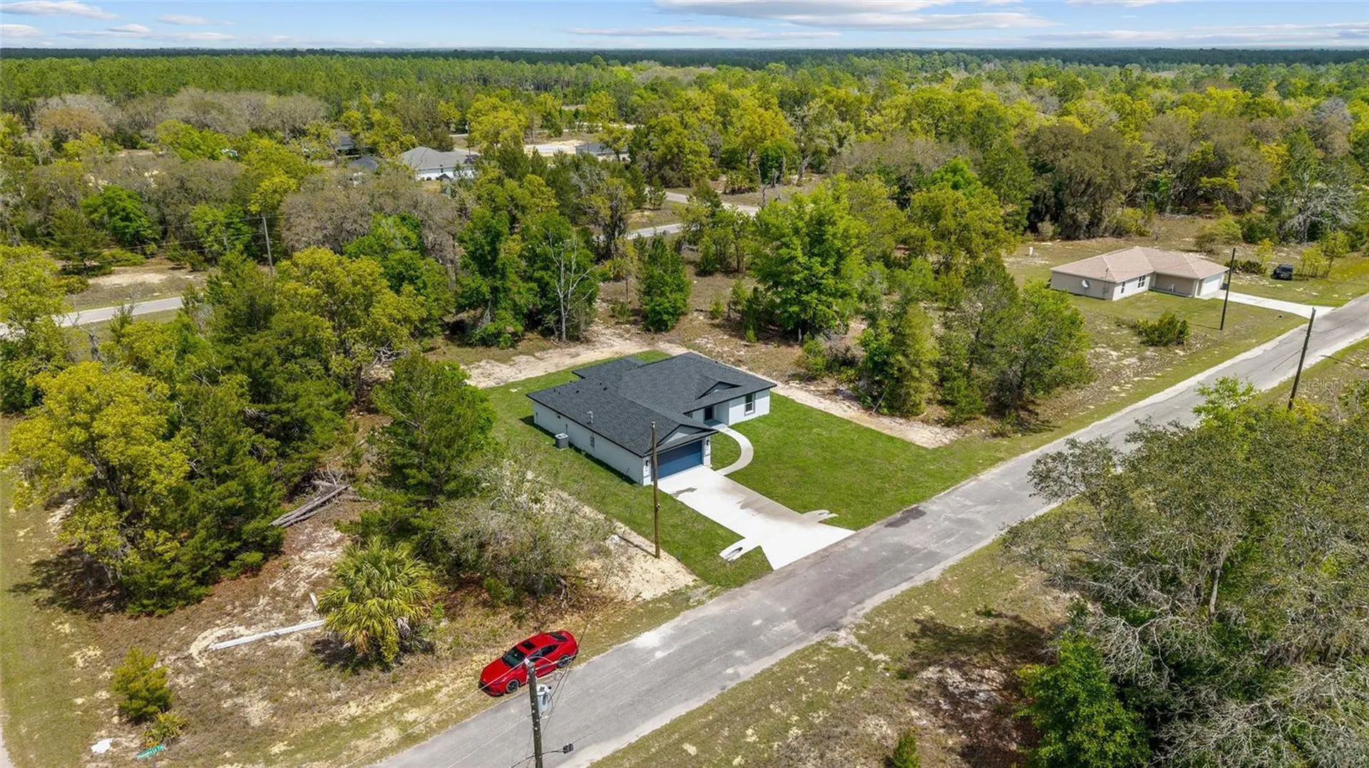 5 Malauka Loop Track Ocklawaha FL 32179