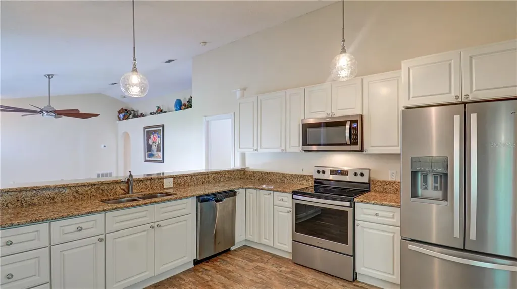 30316 Double Drive Wesley Chapel FL 33545