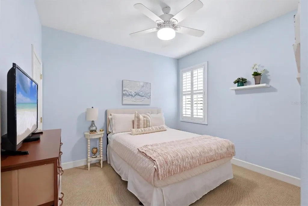 5290 Descanso Court Sarasota FL 34238