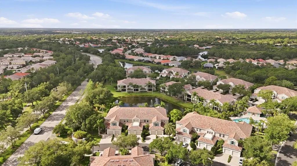 5290 Descanso Court Sarasota FL 34238