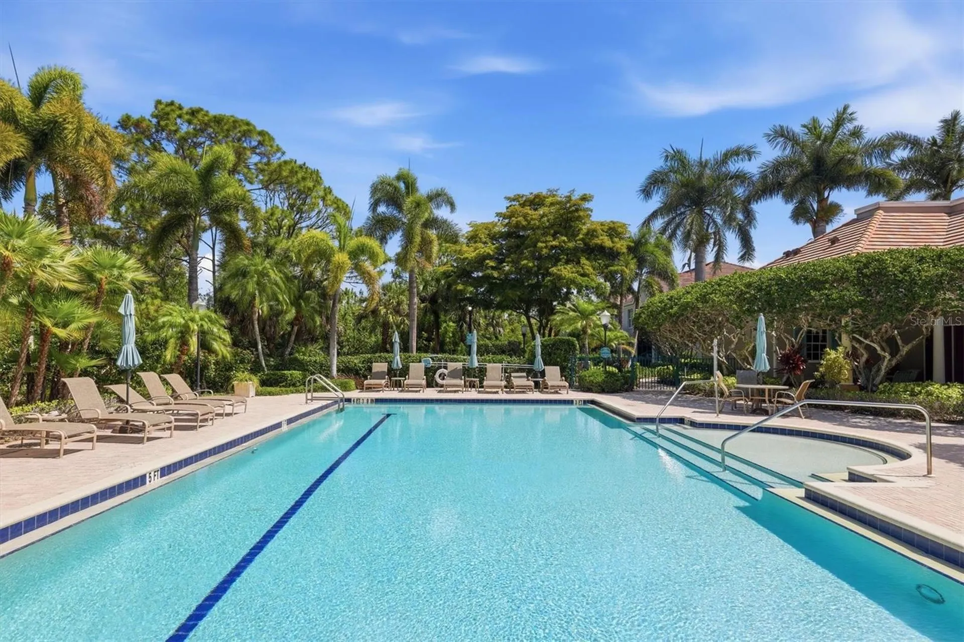 5290 Descanso Court Sarasota FL 34238