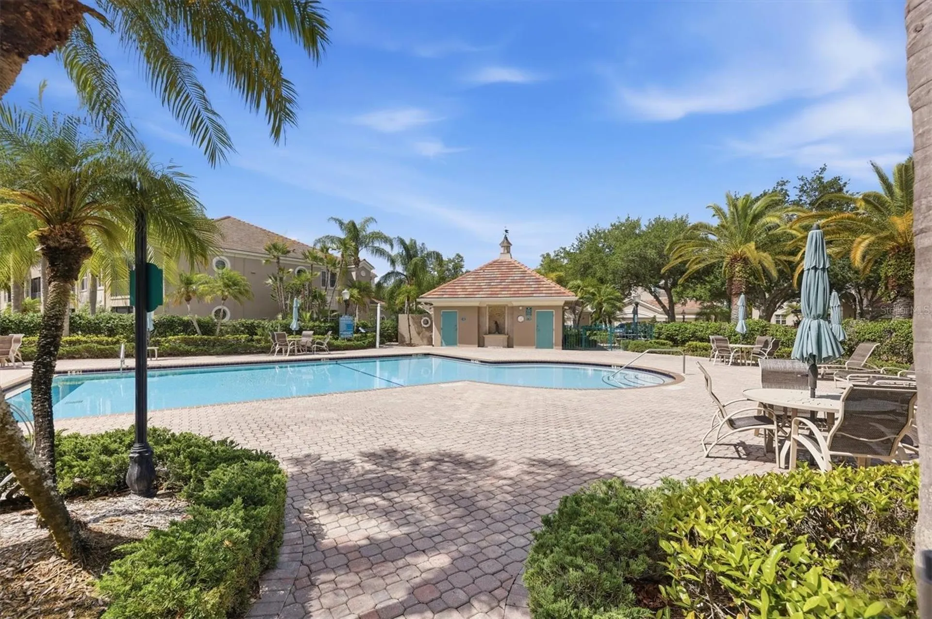 5290 Descanso Court Sarasota FL 34238