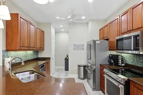 5290 Descanso Court Sarasota FL 34238