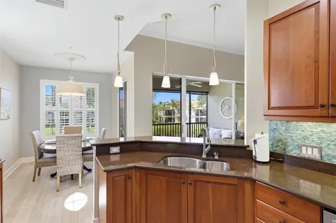 5290 Descanso Court Sarasota FL 34238