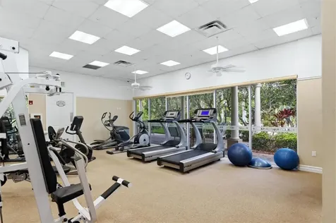 5290 Descanso Court Sarasota FL 34238