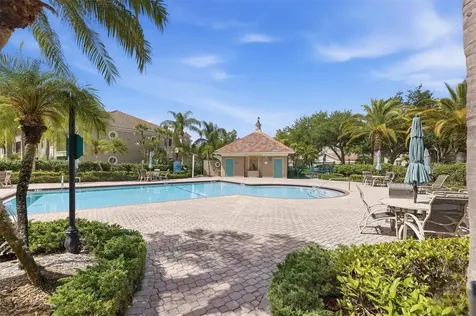 5290 Descanso Court Sarasota FL 34238