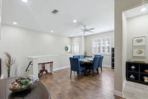 5290 Descanso Court Sarasota FL 34238