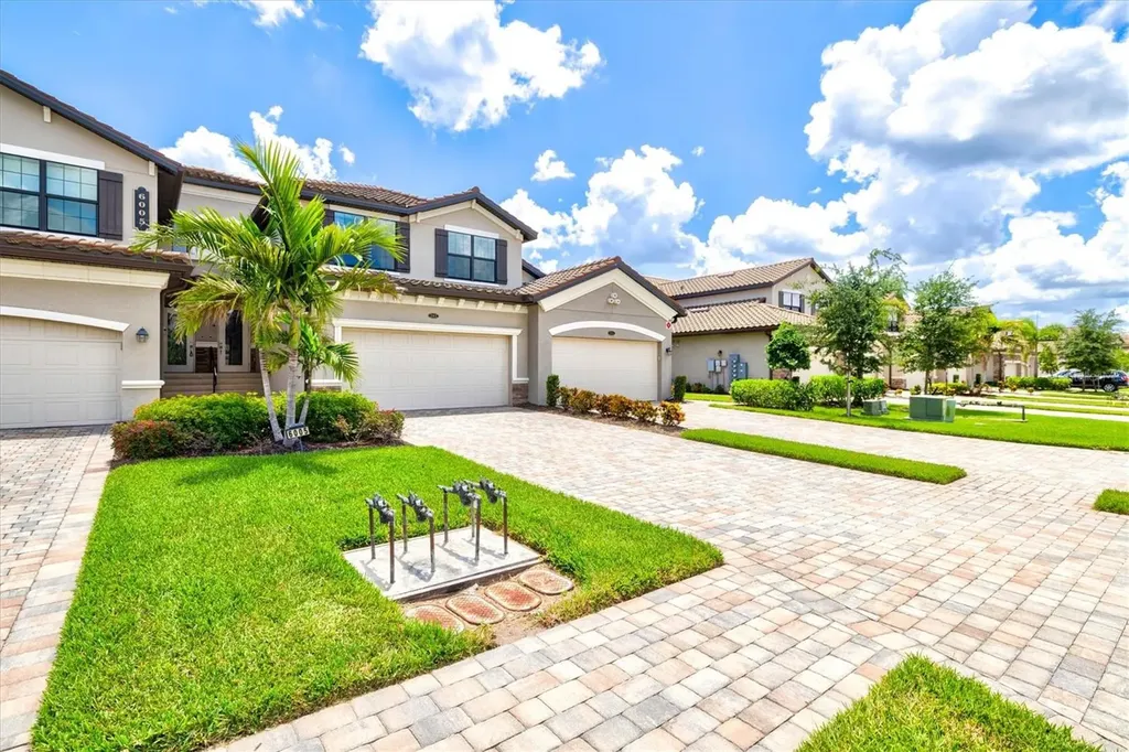 6005 Worsham Lane Bradenton FL 34211