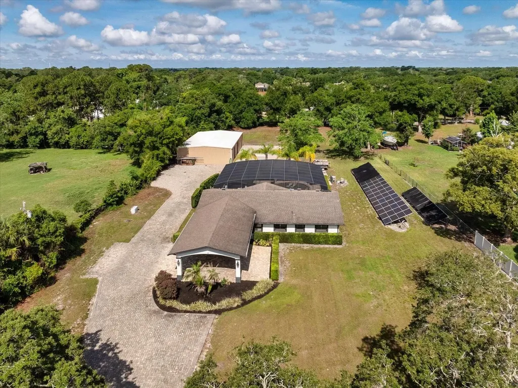 524 Eden Park Altamonte Springs FL 32714