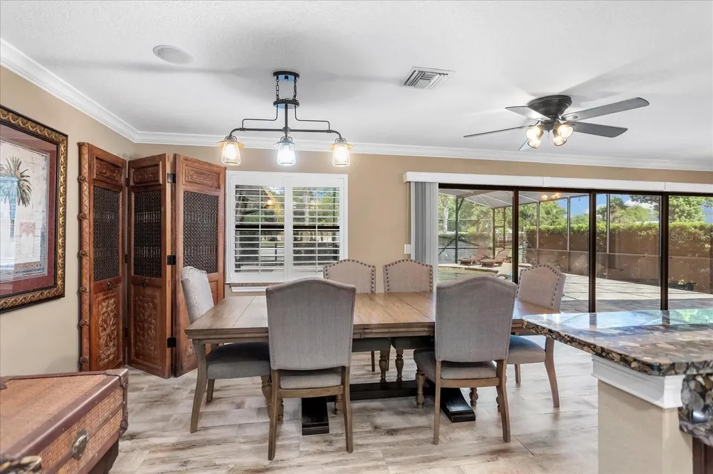 524 Eden Park Altamonte Springs FL 32714