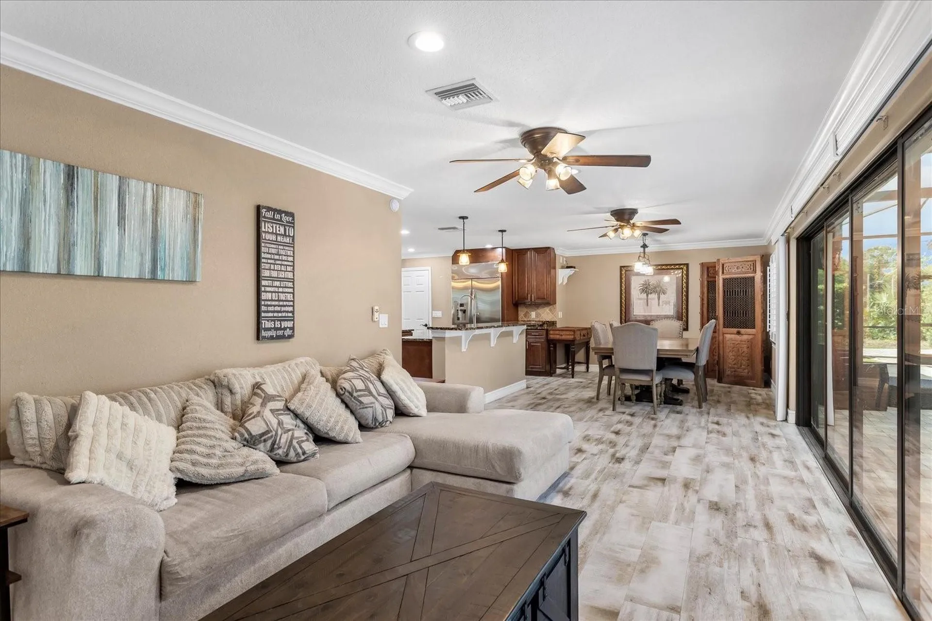 524 Eden Park Altamonte Springs FL 32714