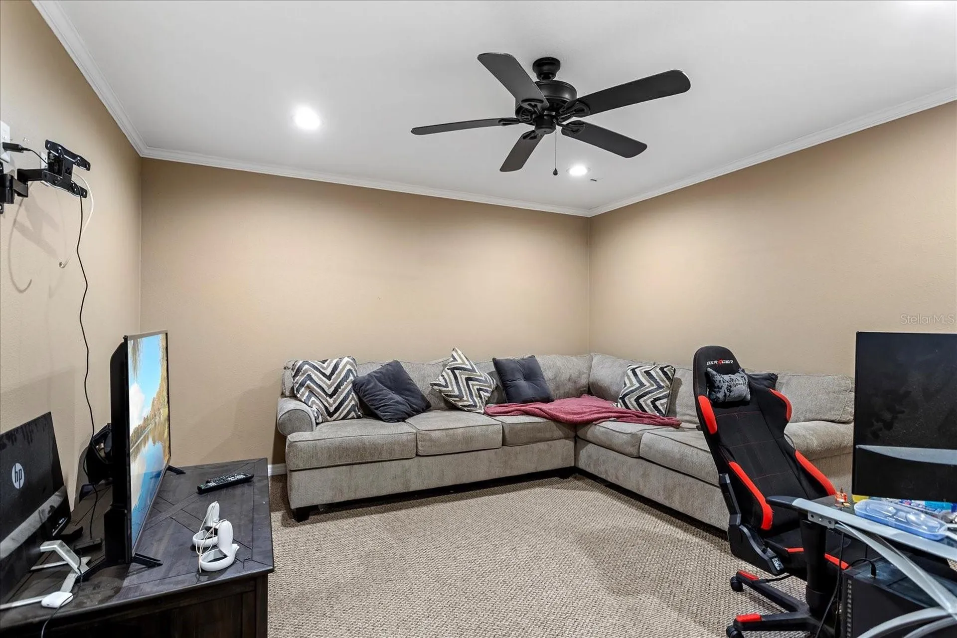 524 Eden Park Altamonte Springs FL 32714