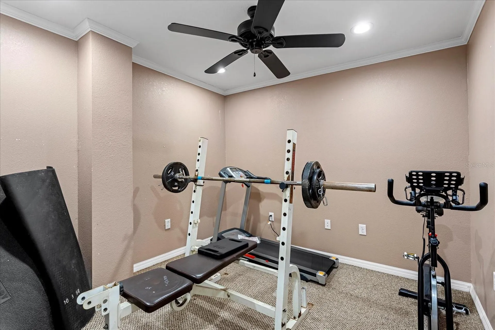 524 Eden Park Altamonte Springs FL 32714