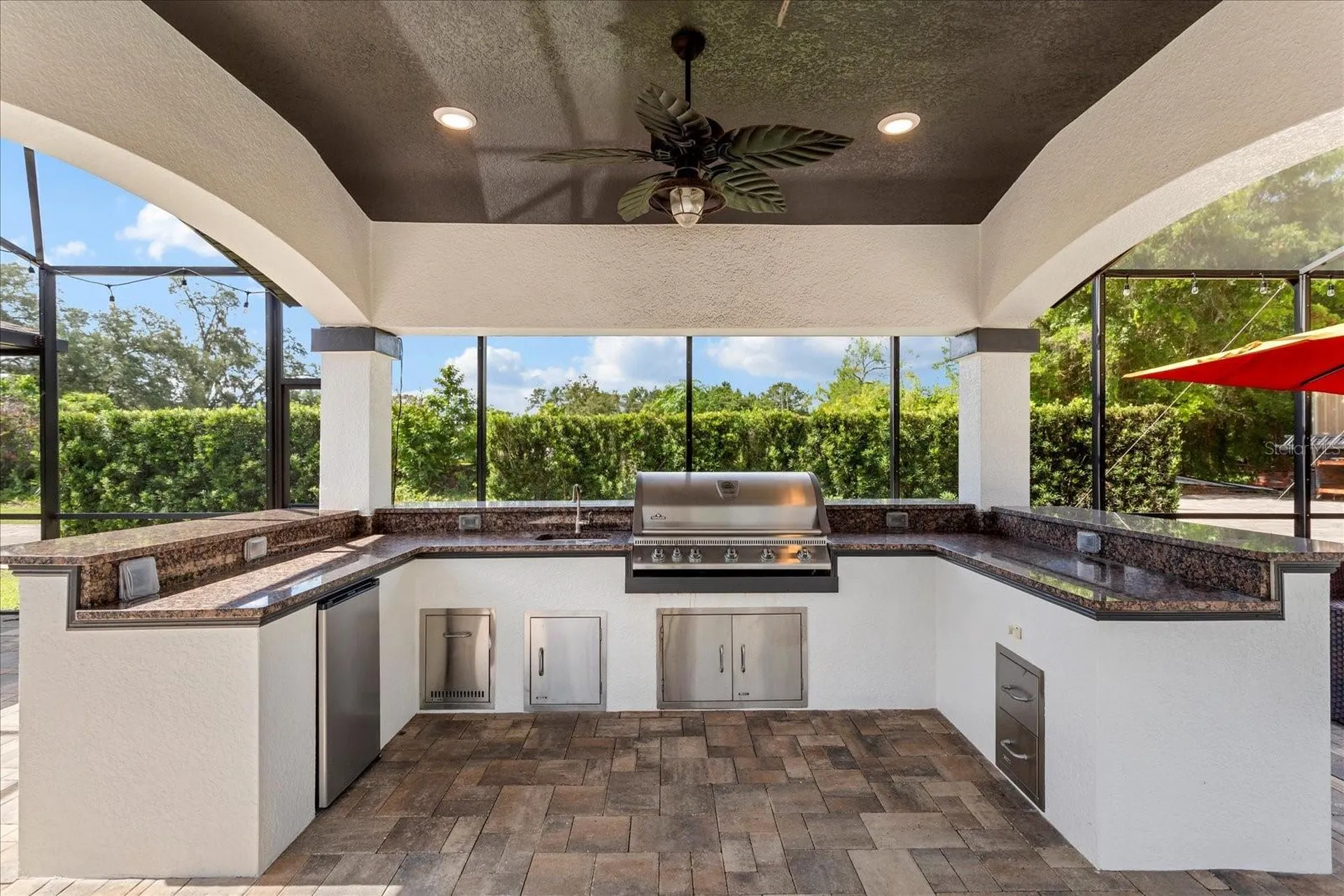 524 Eden Park Altamonte Springs FL 32714