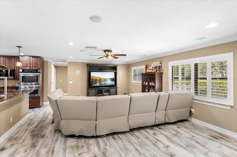 524 Eden Park Altamonte Springs FL 32714