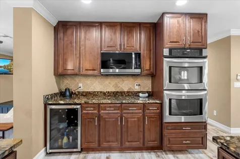 524 Eden Park Altamonte Springs FL 32714
