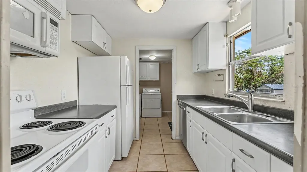 703 W Alamo Drive Lakeland FL 33813