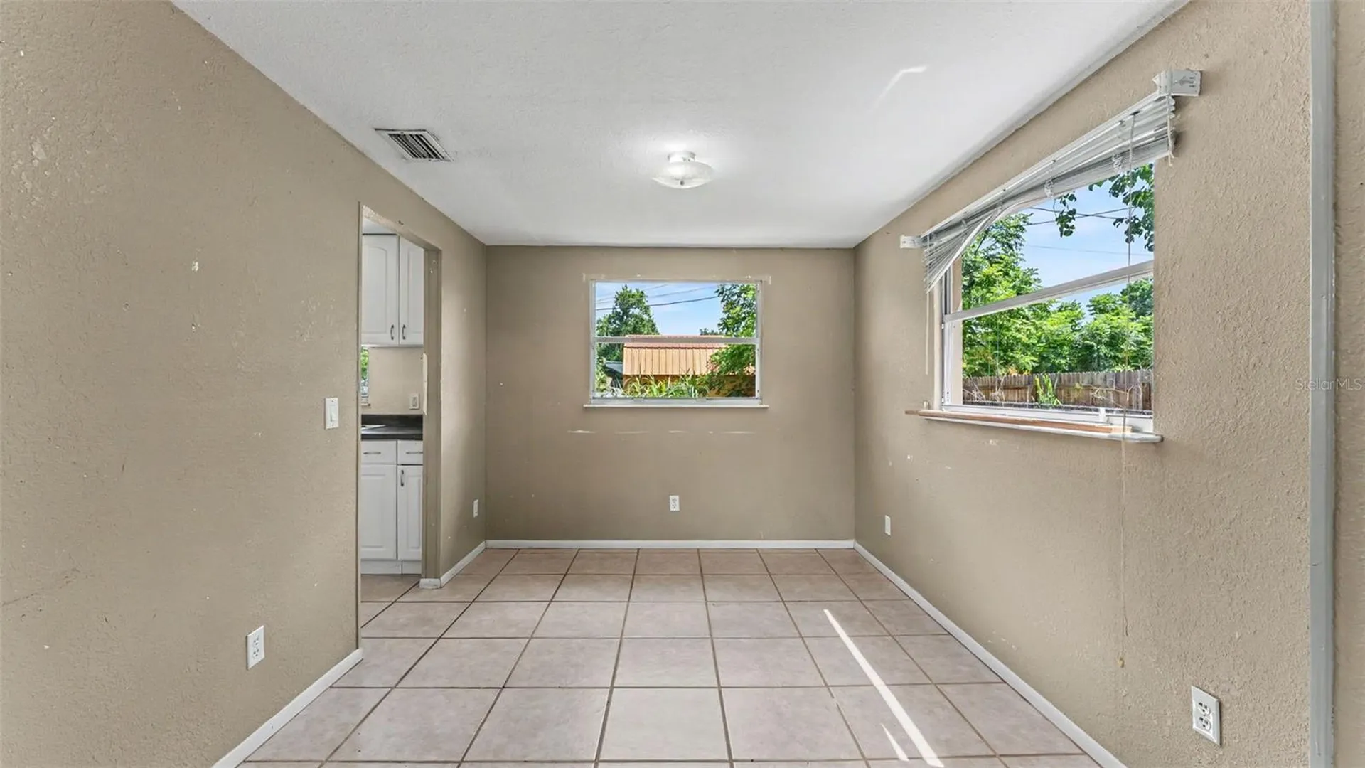 703 W Alamo Drive Lakeland FL 33813
