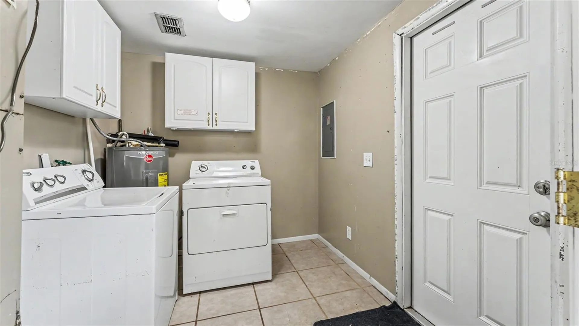 703 W Alamo Drive Lakeland FL 33813