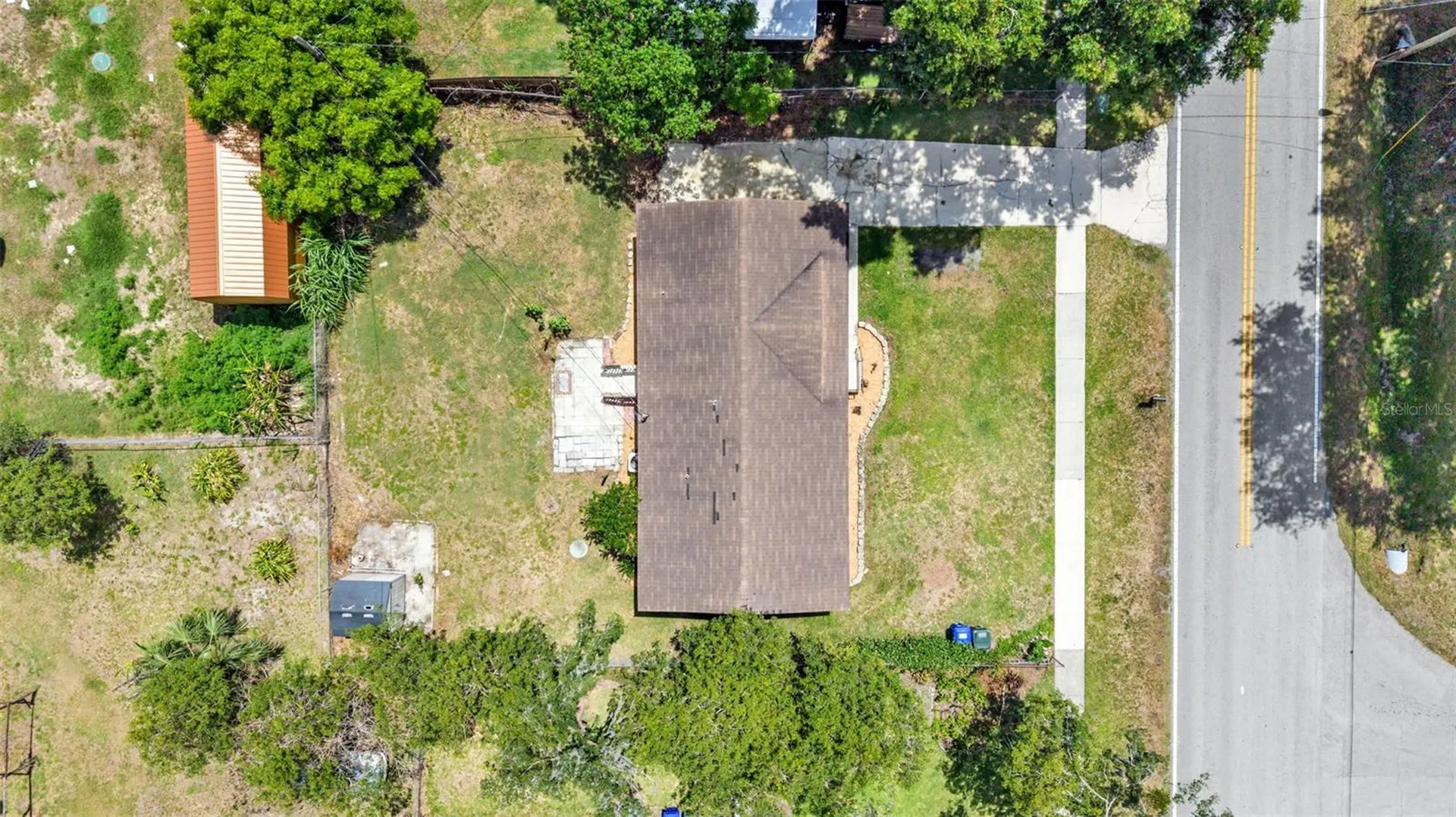 703 W Alamo Drive Lakeland FL 33813