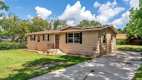 703 W Alamo Drive Lakeland FL 33813