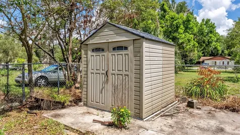 703 W Alamo Drive Lakeland FL 33813