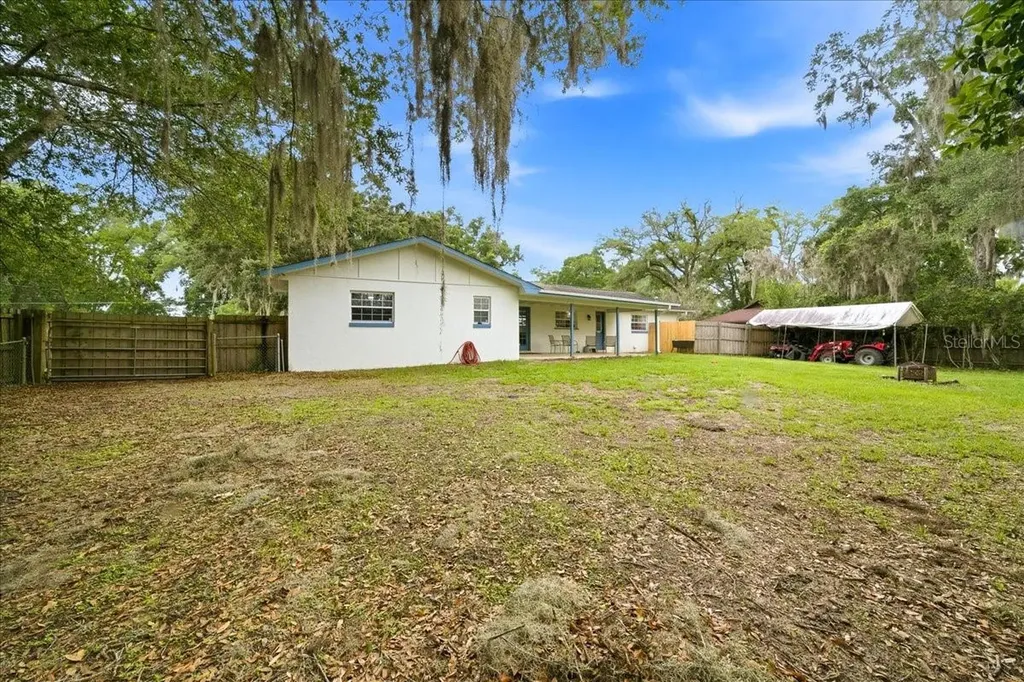 1515 SE 43rd Terrace Ocala FL 34471