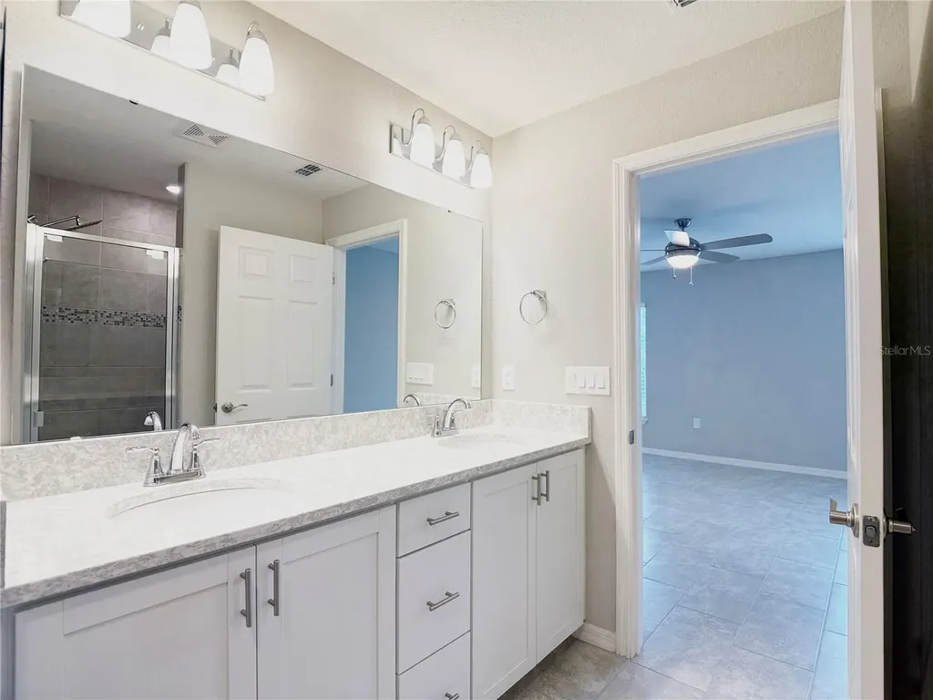 1337 Cascade Drive Davenport FL 33837