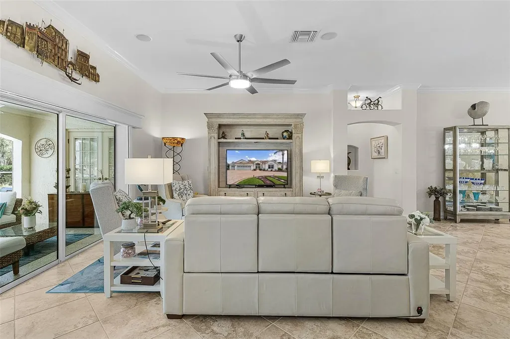 923 Moses Loop The Villages FL 32162