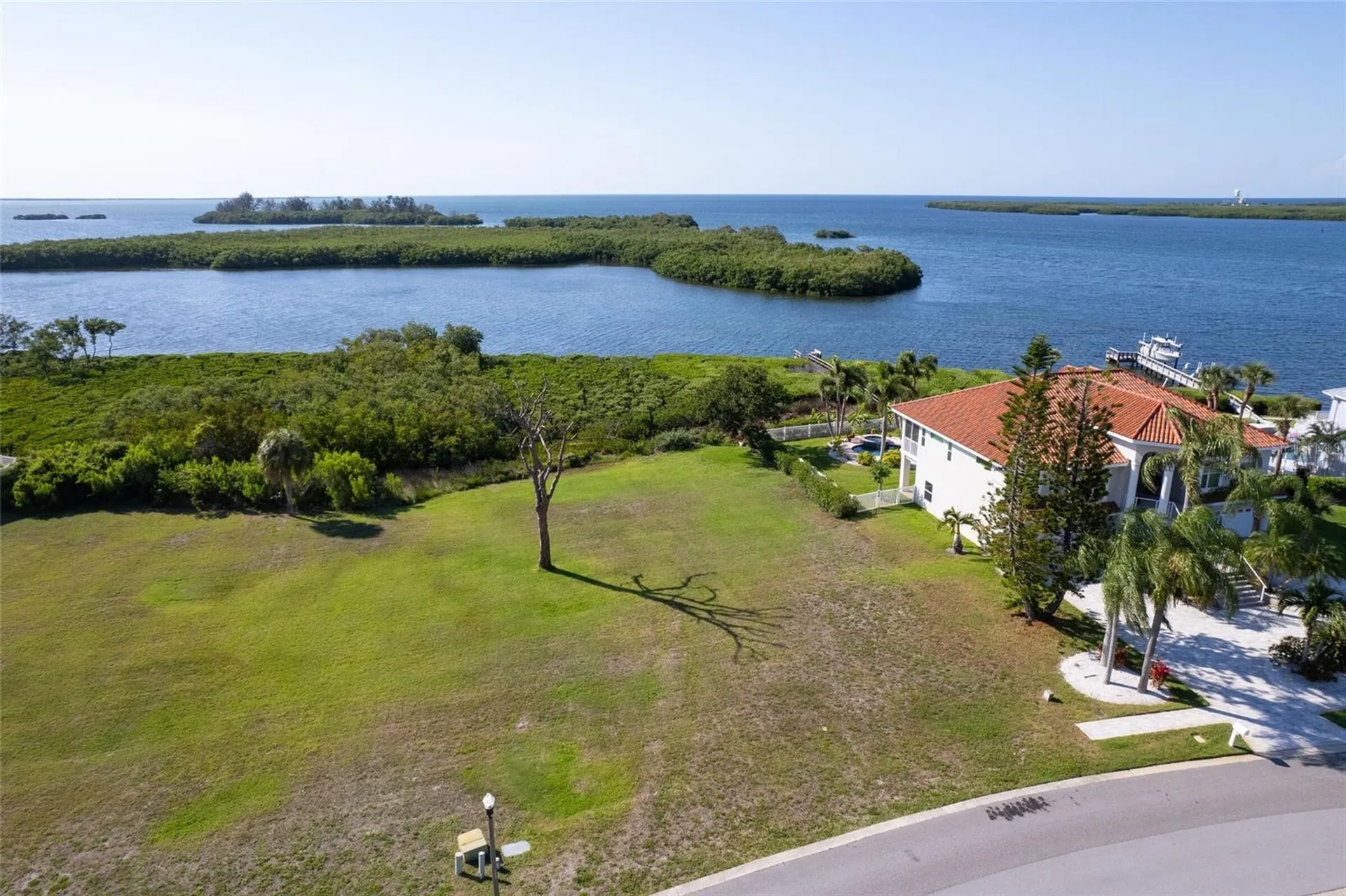 2063 N Pointe Alexis Drive Tarpon Springs FL 34689