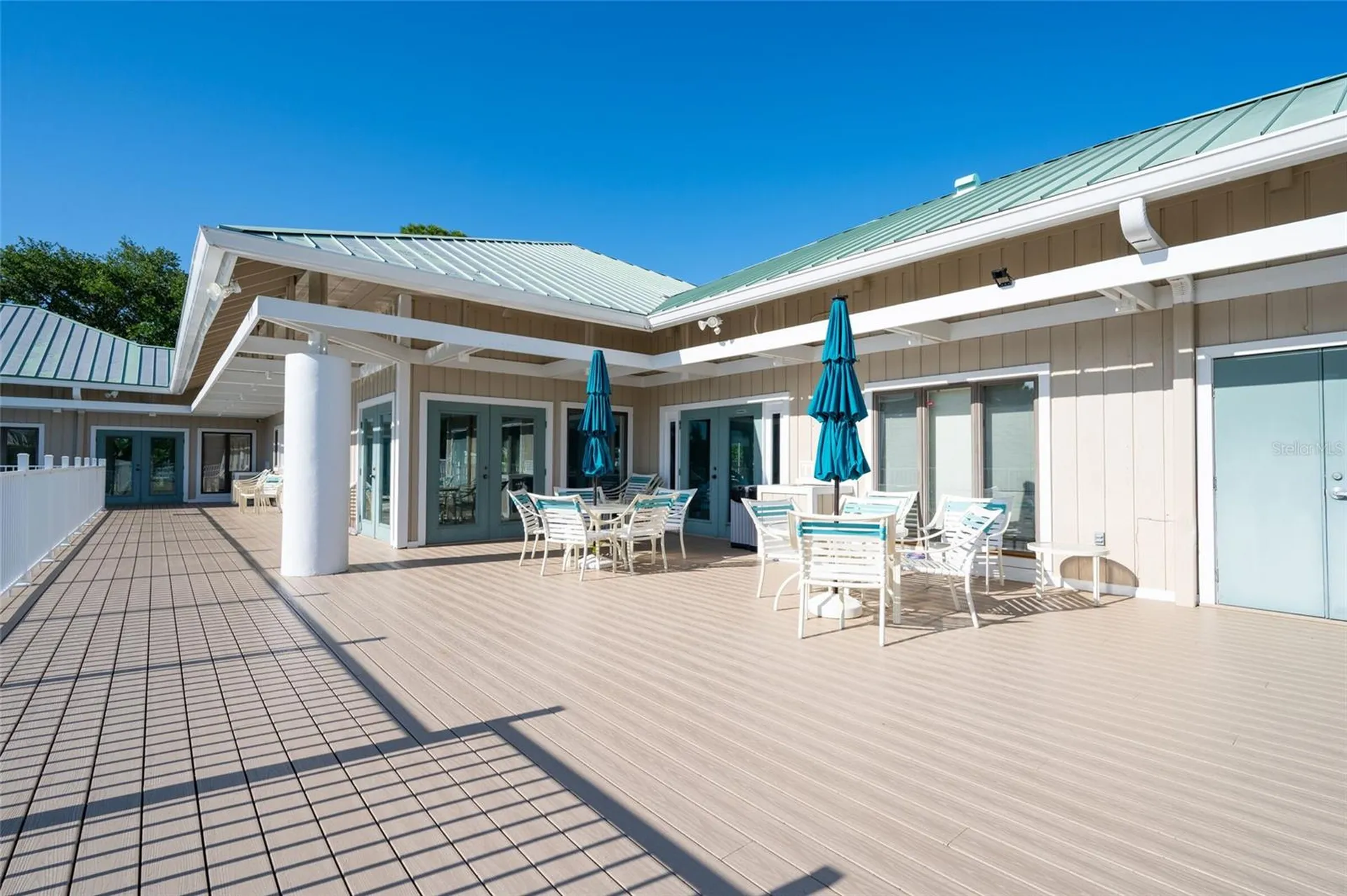 2063 N Pointe Alexis Drive Tarpon Springs FL 34689