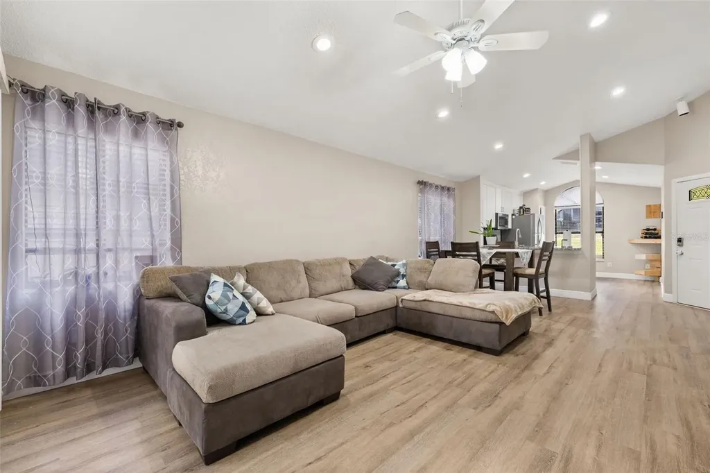6613 Chantry Street Orlando FL 32835