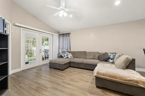 6613 Chantry Street Orlando FL 32835