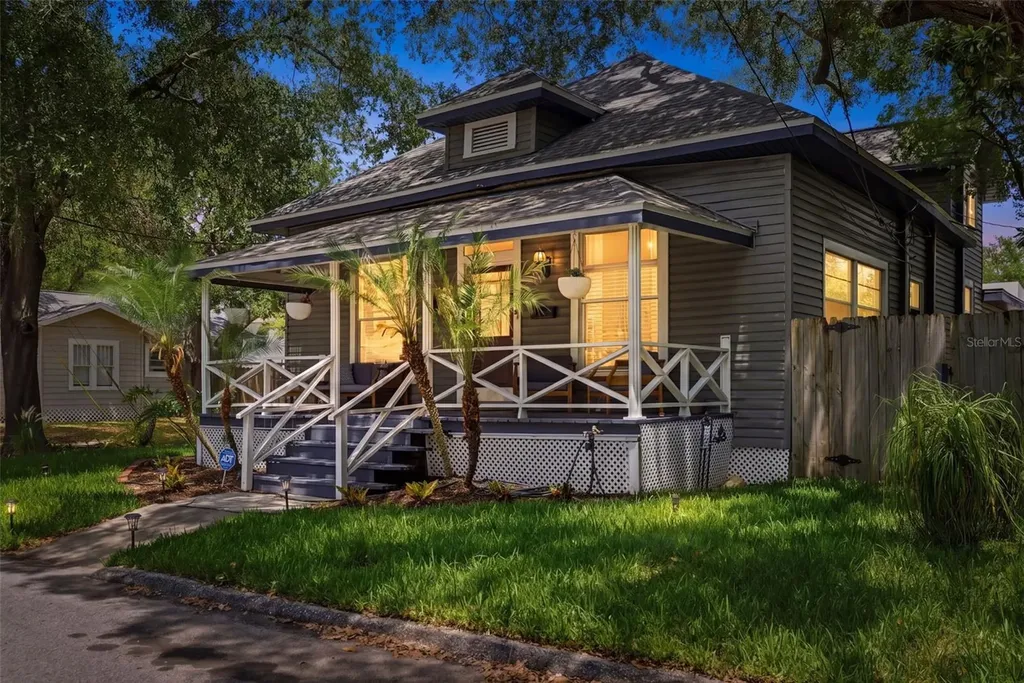 3017 N Woodrow Avenue Tampa FL 33603