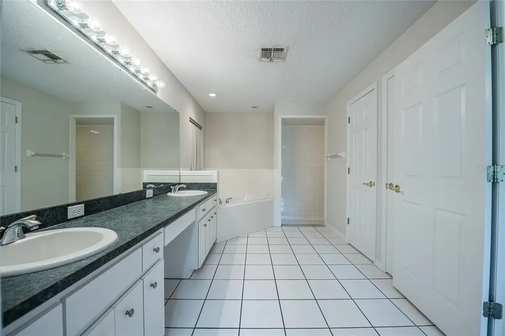 214 Amberly Way Auburndale FL 33823