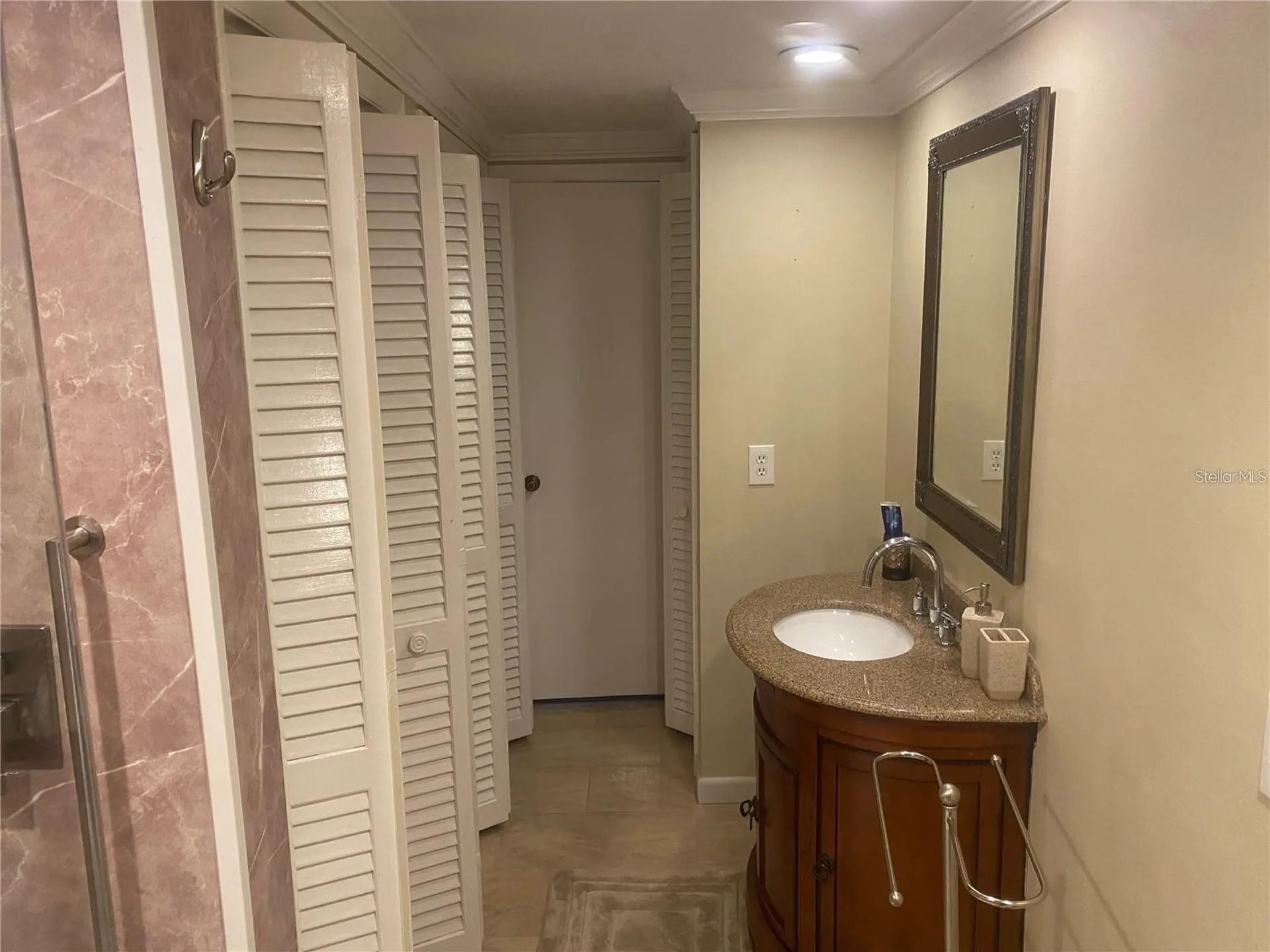 7100 Sunshine Skyway Lane S St Petersburg FL 33711