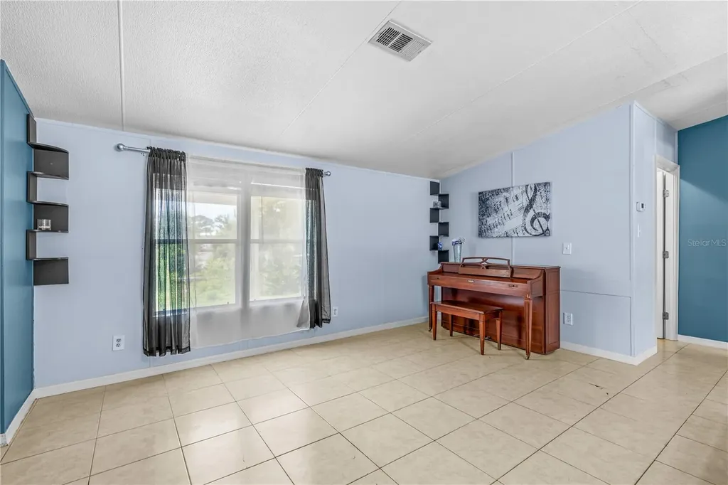 1055 Acee Drive New Smyrna Beach FL 32168