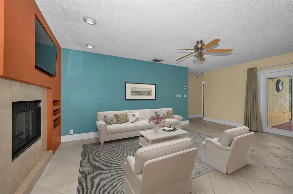 2330 Barton Lane Clearwater FL 33759