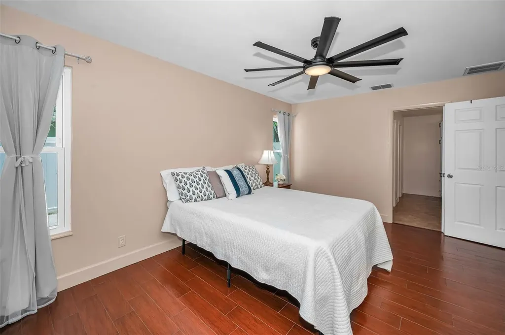 2330 Barton Lane Clearwater FL 33759